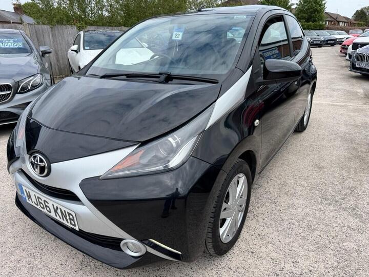 Toyota AYGO 1.0 VVT-i X-pression Euro 6 5dr