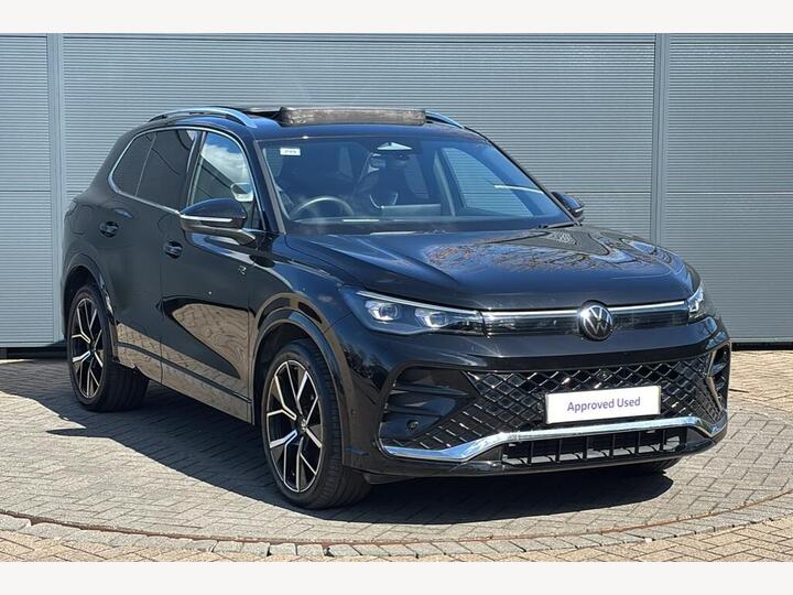 Volkswagen TIGUAN 2.0 TDI R-Line DSG Euro 6 (s/s) 5dr