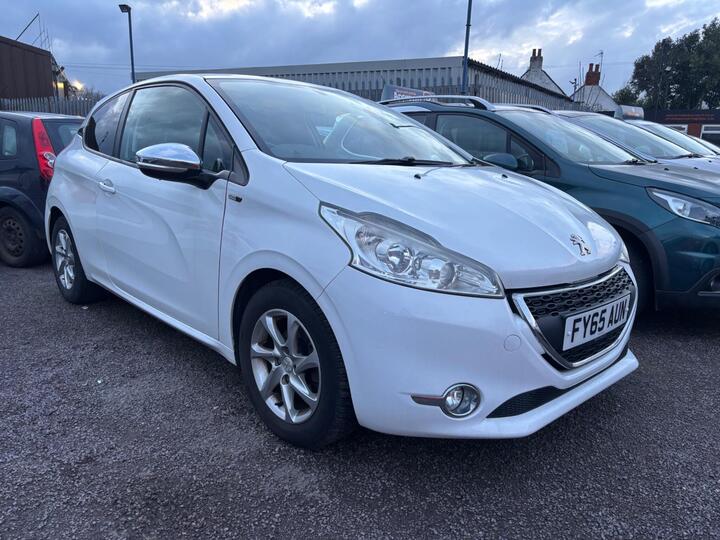 Peugeot 208 1.2 VTi PureTech Style Euro 6 3dr