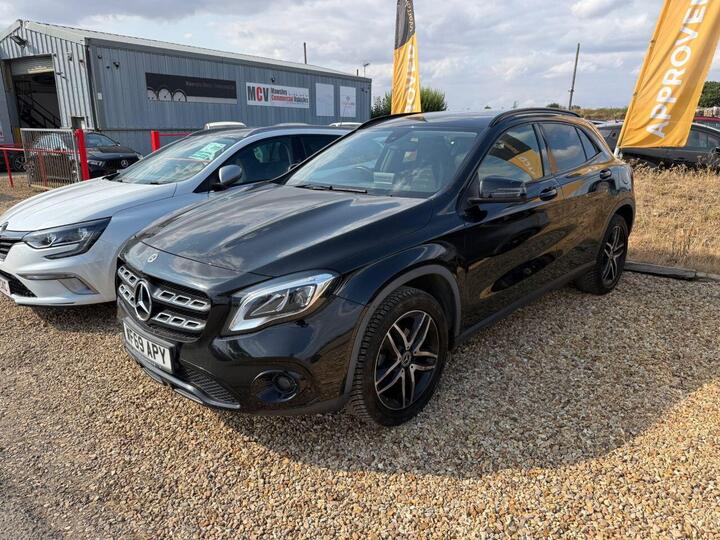 Mercedes-Benz GLA CLASS 1.6 GLA180 Urban Edition 7G-DCT Euro 6 (s/s) 5dr