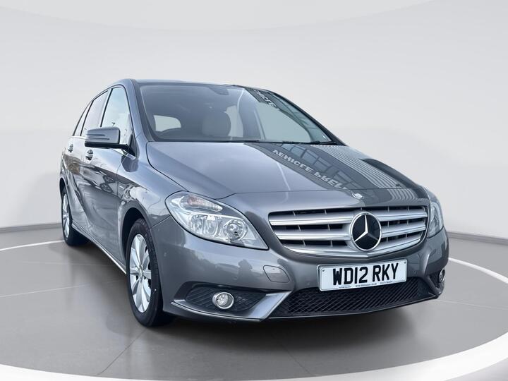 Mercedes-Benz B Class 1.6 B180 BlueEfficiency SE 7G-DCT Euro 5 (s/s) 5dr