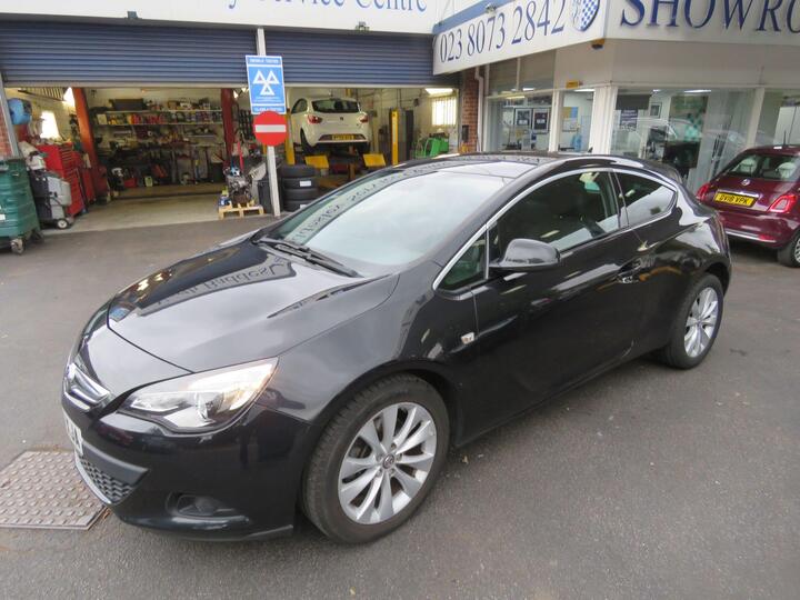 Vauxhall Astra GTC 1.4T SRi Euro 5 (s/s) 3dr