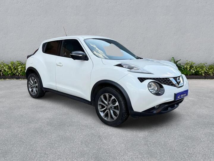 Nissan Juke 1.2 DIG-T Tekna Euro 5 (s/s) 5dr Euro 5 Nissan Juke 1.2 DIG-T Tekna Euro 5 (s/s) 5dr Euro 5