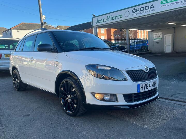 Skoda Fabia 1.2 TSI Black Edition Euro 5 5dr Skoda Fabia 1.2 TSI Black Edition Euro 5 5dr