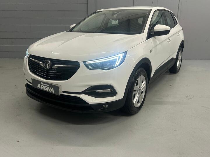 Vauxhall Grandland X 1.6 Turbo D BlueInjection SE Euro 6 (s/s) 5dr
