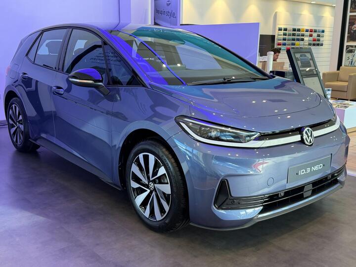 Volkswagen ID.3 Neo 50kWh Life Auto 5dr