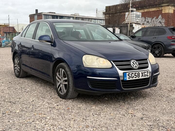 Volkswagen Jetta 2.0 TDI SE DSG Euro 4 4dr