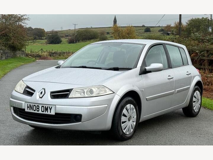 Renault Megane 1.6 VVT Extreme 5dr Renault Megane 1.6 VVT Extreme 5dr