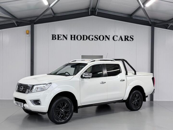 Nissan NAVARA 2.3 DCi Trek -1 4WD Euro 6 (s/s) 4dr