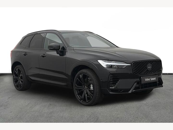Volvo XC60 2.0 T6 18.8kWh Plus Black Edition Auto AWD Euro 6 (s/s) 5dr