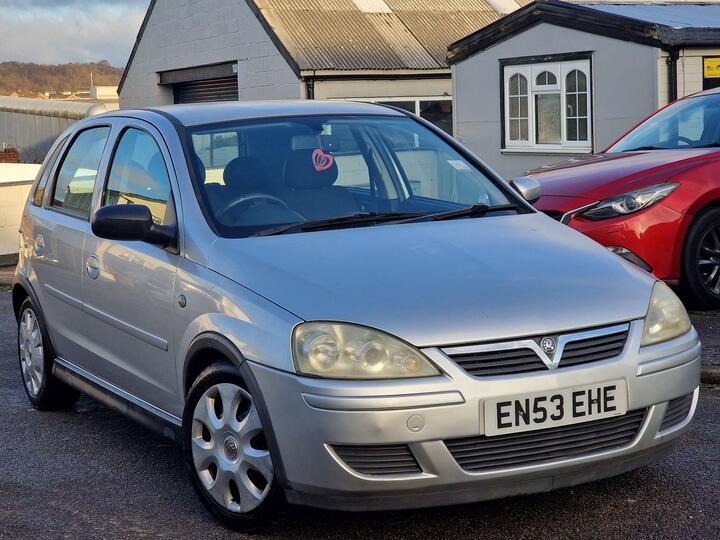 Vauxhall Corsa 1.4i 16v Design 5dr (a/c)
