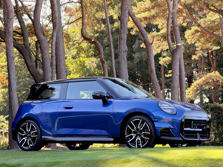 MINI Electric Cooper E 40.7kWh Sport Auto 3dr