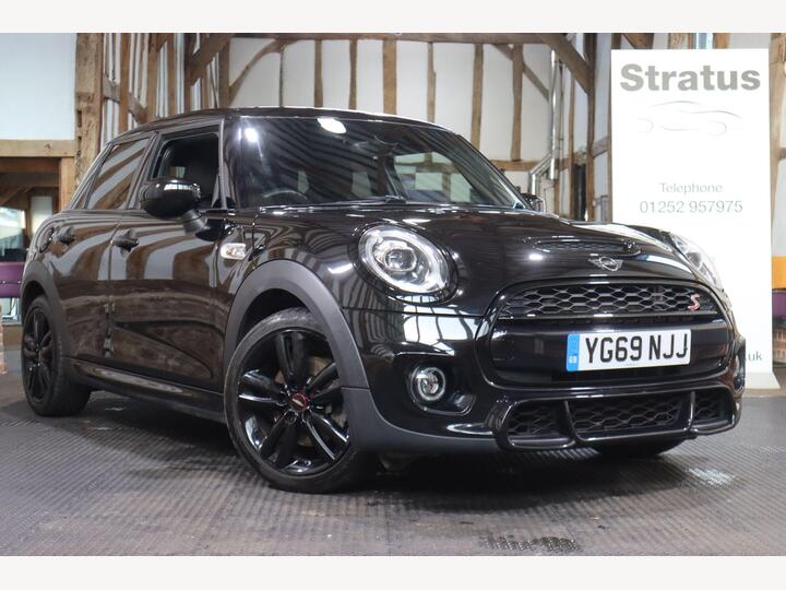 MINI Hatch 2.0 Cooper S Sport Steptronic Euro 6 (s/s) 5dr