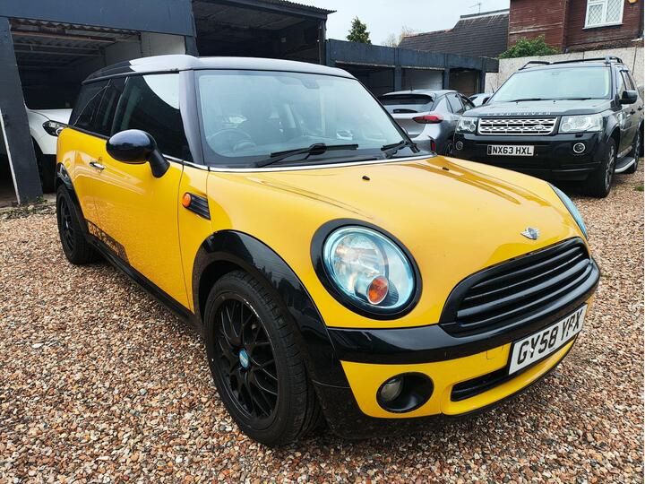 MINI Clubman 1.6 Cooper Euro 4 5dr MINI Clubman 1.6 Cooper Euro 4 5dr