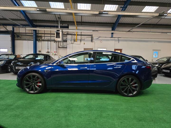 Tesla Model 3 (Dual Motor) Performance Auto 4WDE 4dr (Performance Upgrade)