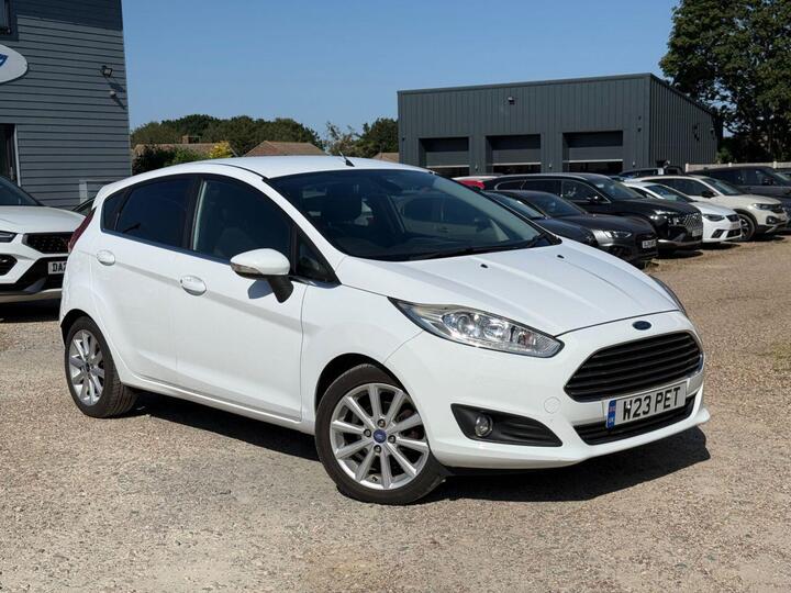 Ford FIESTA 1.5 TDCi Titanium Euro 5 5dr