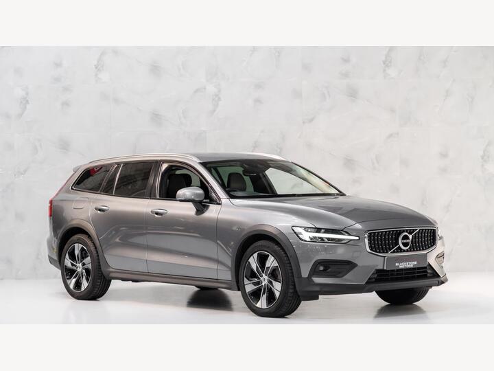 Volvo V60 Cross Country 2.0 B5 MHEV Auto AWD Euro 6 (s/s) 5dr