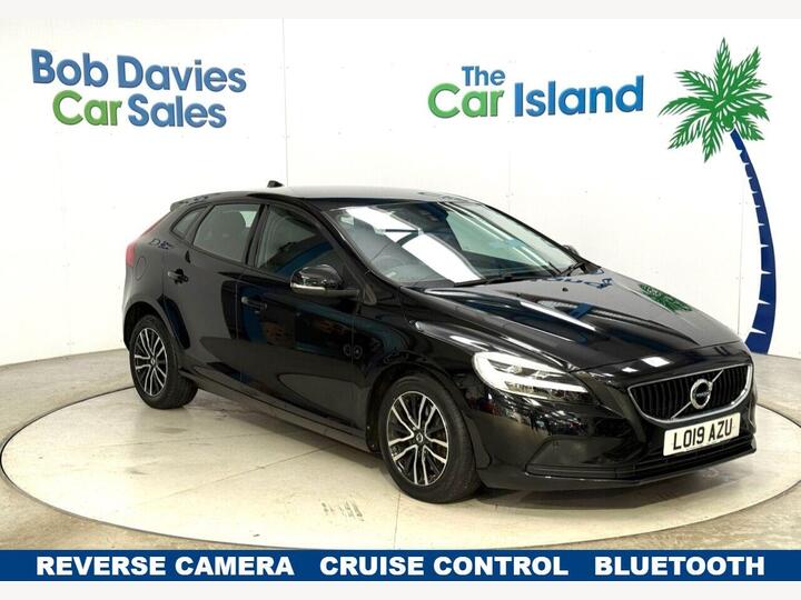 Volvo V40 1.5 T2 GPF Momentum Nav Plus Auto Euro 6 (s/s) 5dr