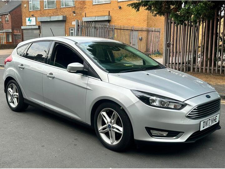 Ford Focus 1.0T EcoBoost Titanium Euro 6 (s/s) 5dr