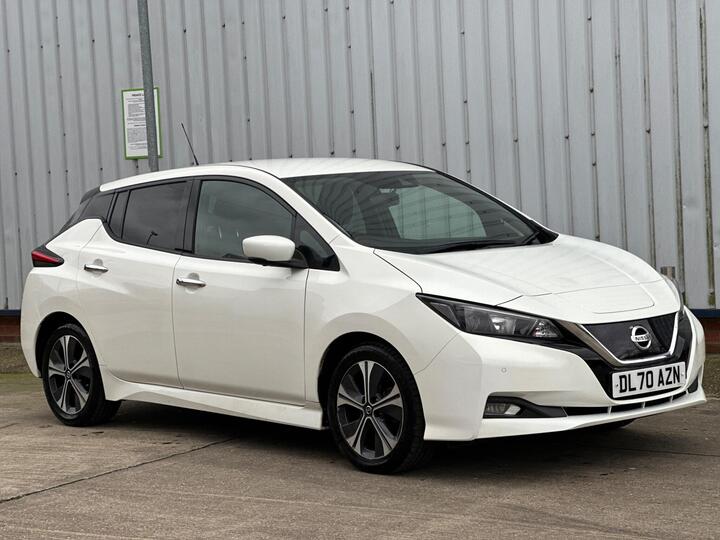 Nissan Leaf 40kWh N-Connecta Auto 5dr