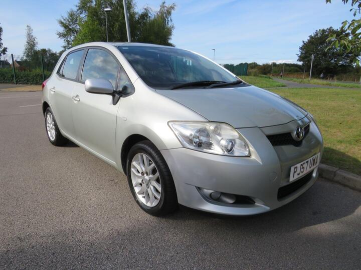 Toyota Auris 1.6 TR Multimode 5dr Toyota Auris 1.6 TR Multimode 5dr