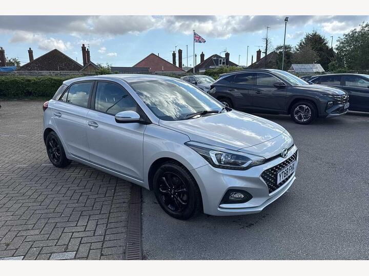 Hyundai I20 1.0 T-GDi SE Euro 6 5dr Hyundai I20 1.0 T-GDi SE Euro 6 5dr