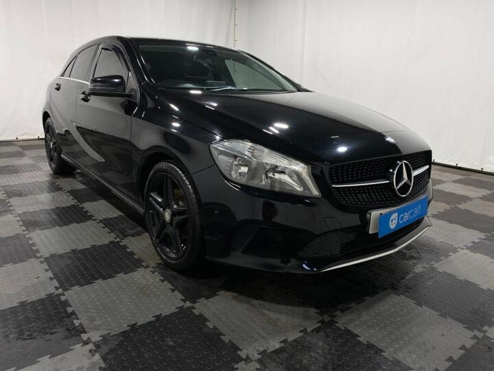 Mercedes-Benz A-CLASS 2.1 A200d SE (Executive) Euro 6 (s/s) 5dr Mercedes-Benz A-CLASS 2.1 A200d SE (Executive) Euro 6 (s/s) 5dr