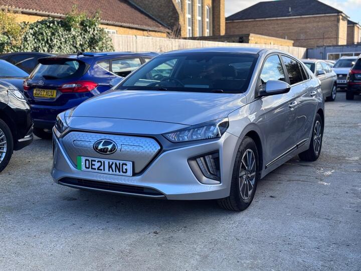 Hyundai IONIQ 38.3kWh Premium Auto 5dr