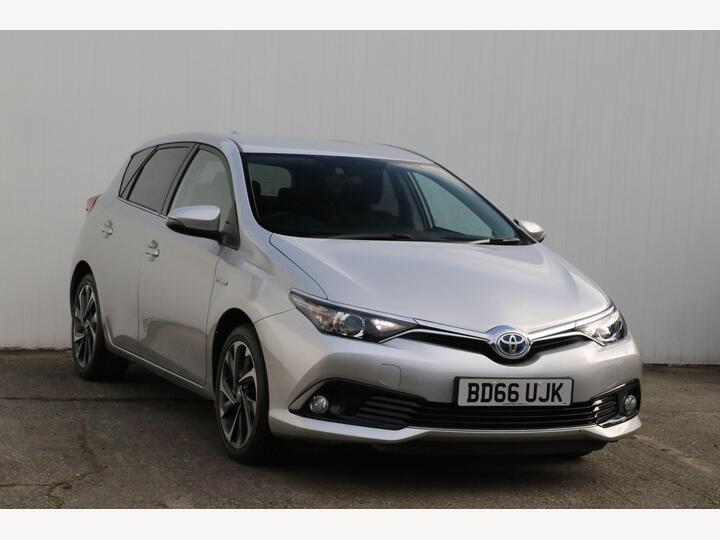 Toyota Auris 1.8 VVT-h Design CVT Euro 6 (s/s) 5dr