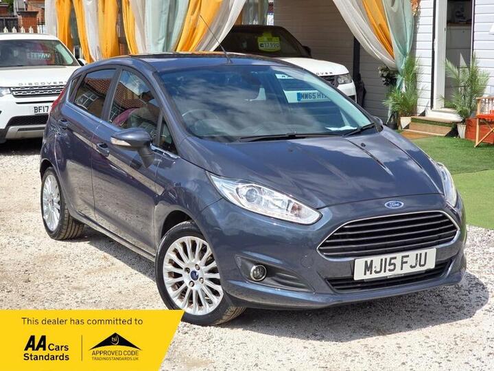 Ford Fiesta 1.0T EcoBoost Titanium Euro 6 (s/s) 5dr