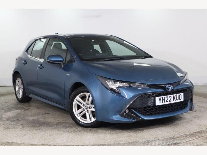 Toyota COROLLA 1.8 VVT-h Icon Tech CVT Euro 6 (s/s) 5dr Toyota COROLLA 1.8 VVT-h Icon Tech CVT Euro 6 (s/s) 5dr
