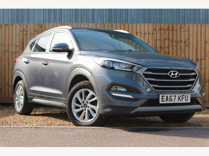 Hyundai TUCSON 2.0 CRDi Blue Drive SE Nav Euro 6 (s/s) 5dr