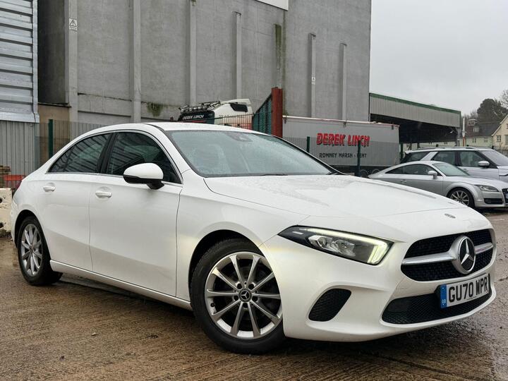 Mercedes-Benz A Class 1.5 A180d Sport 7G-DCT Euro 6 (s/s) 4dr