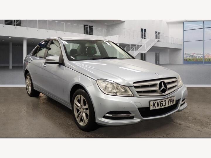 Mercedes-Benz C Class 2.1 C200 CDI Executive SE G-Tronic+ Euro 5 (s/s) 4dr