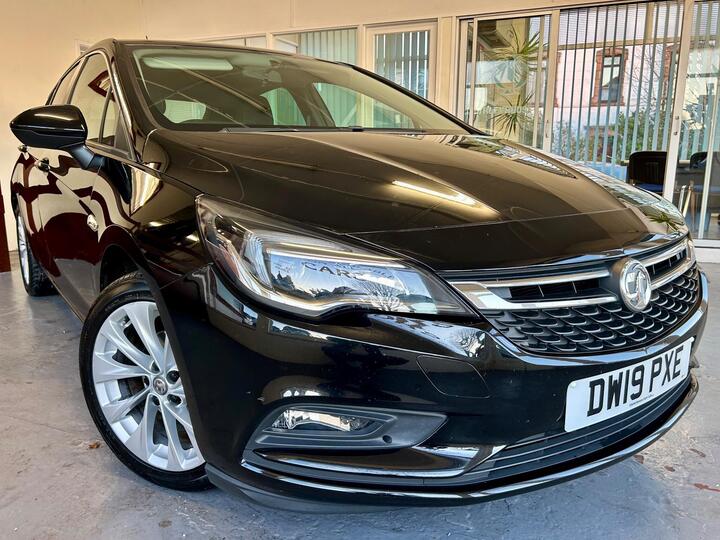 Vauxhall Astra 1.0i Turbo EcoTEC Tech Line Nav Euro 6 (s/s) 5dr Vauxhall Astra 1.0i Turbo EcoTEC Tech Line Nav Euro 6 (s/s) 5dr