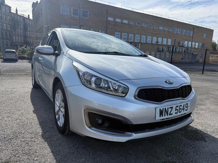 Kia Ceed 1.6 CRDi 2 DCT Euro 6 (s/s) 5dr
