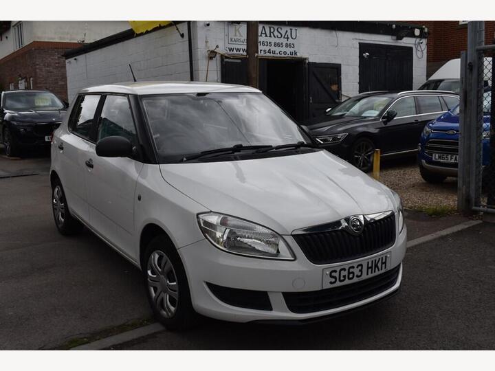 Skoda Fabia 1.2 12V S Euro 5 5dr Skoda Fabia 1.2 12V S Euro 5 5dr
