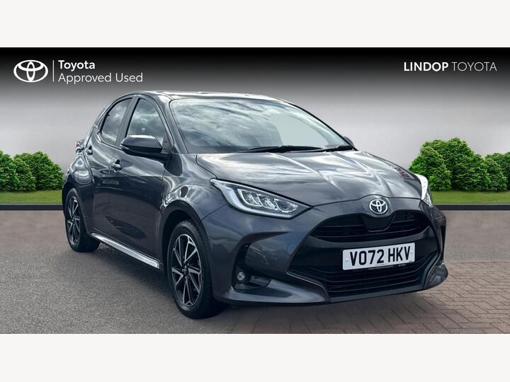 Toyota Yaris 1.5 VVT-h Design E-CVT Euro 6 (s/s) 5dr