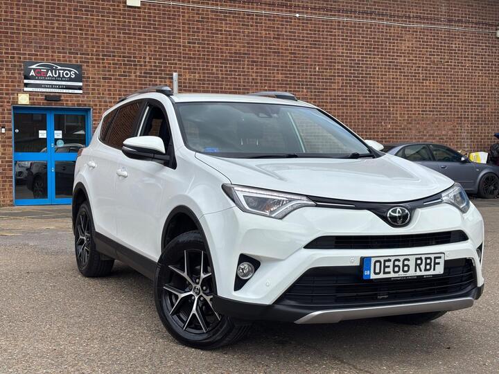 Toyota RAV4 2.0 D-4D Excel Euro 6 (s/s) 5dr (Safety Sense, Nav)