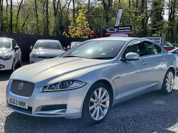 Jaguar XF 3.0d V6 Premium Luxury Auto Euro 5 (s/s) 4dr