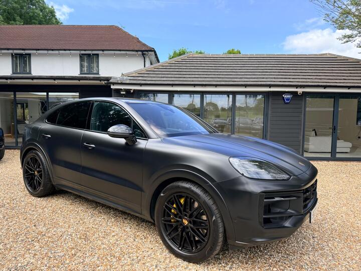 Porsche Cayenne 4.0T V8 S TiptronicS 4WD Euro 6 (s/s) 5dr Porsche Cayenne 4.0T V8 S TiptronicS 4WD Euro 6 (s/s) 5dr