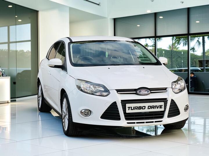 Ford Focus 1.0T EcoBoost Zetec Euro 5 (s/s) 5dr