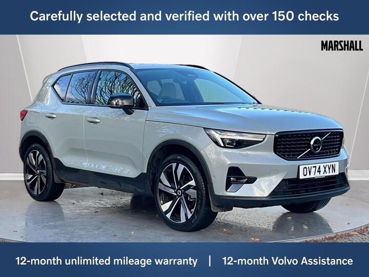Volvo XC40 2.0 B3 MHEV Ultra Dark DCT Auto Euro 6 (s/s) 5dr