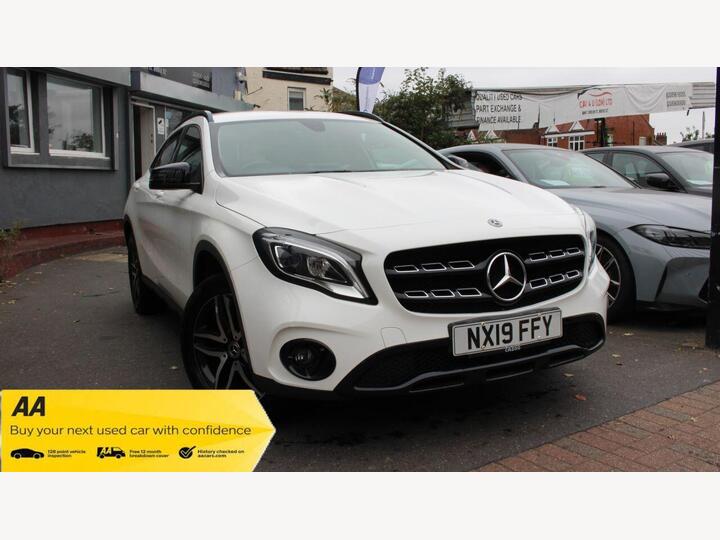 Mercedes-Benz GLA 1.6 GLA180 Urban Edition 7G-DCT Euro 6 (s/s) 5dr