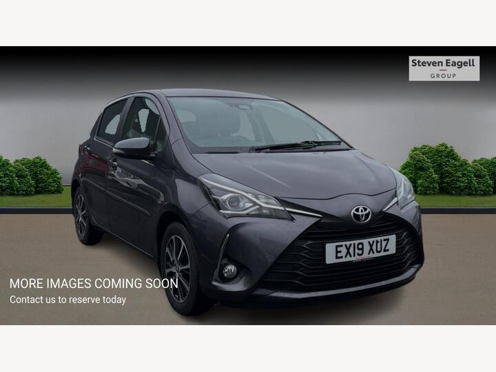 Toyota Yaris 1.5 VVT-i Icon Tech Euro 6 5dr
