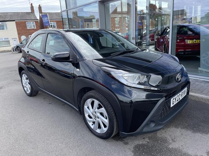 Toyota Aygo X 1.0 VVT-i Pure Euro 6 (s/s) 5dr Toyota Aygo X 1.0 VVT-i Pure Euro 6 (s/s) 5dr