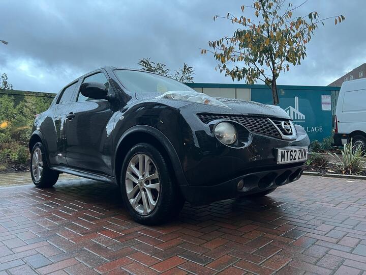 Nissan Juke 1.6 Acenta Premium CVT Euro 5 5dr Nissan Juke 1.6 Acenta Premium CVT Euro 5 5dr