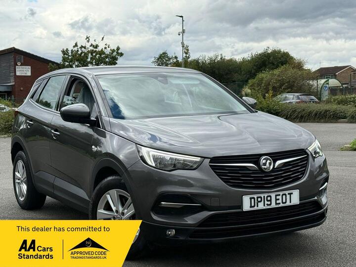 Vauxhall Grandland X 1.2 Turbo SE Euro 6 (s/s) 5dr