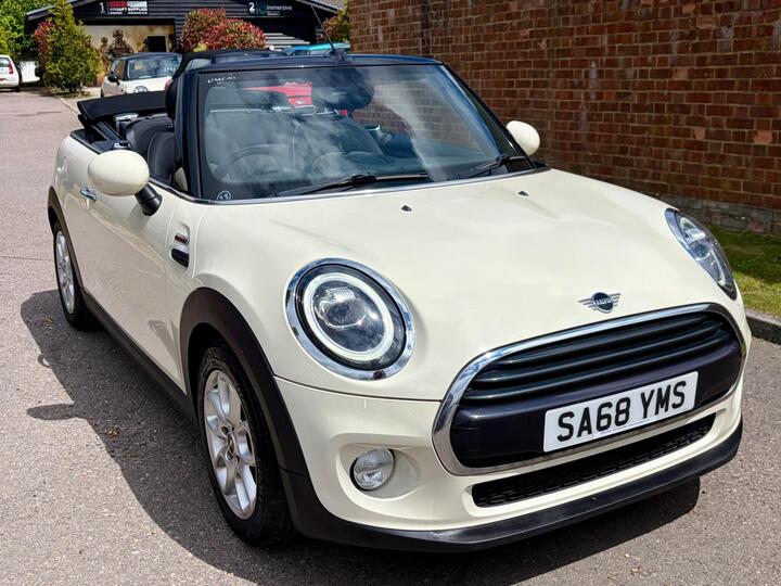 MINI Convertible 1.5 Cooper Euro 6 (s/s) 2dr