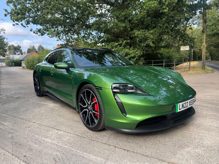 Porsche TAYCAN Performance Plus 93.4kWh 4S Sport Turismo Auto 4WD 5dr (11kW Charger)